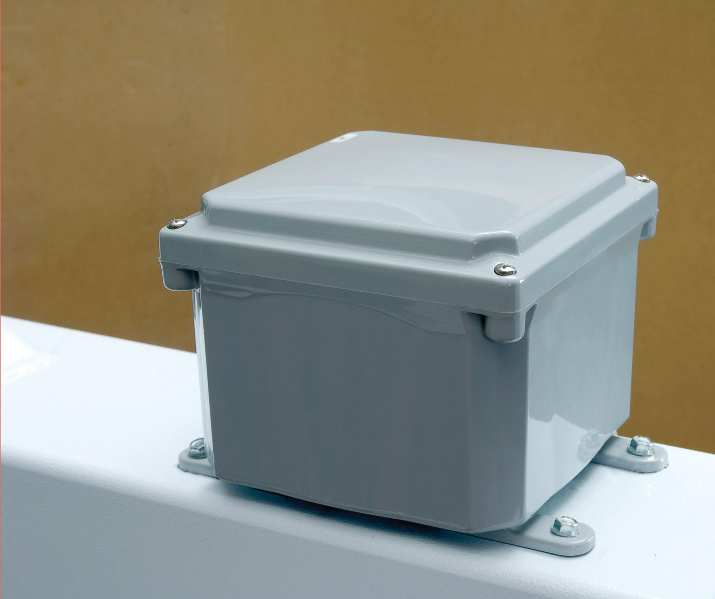 Universal Correct Call Backboard Alert System - bisoninc