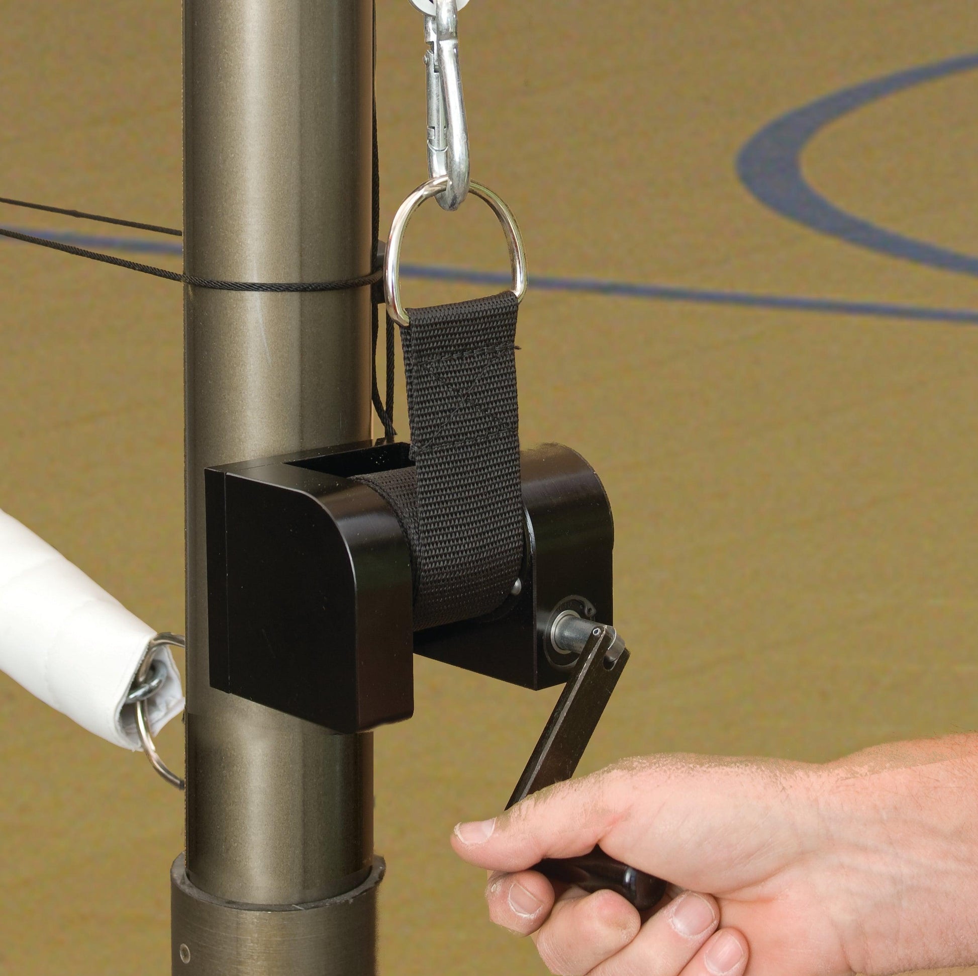 Replacement Volleyball Winch for Centerline Systems - bisoninc