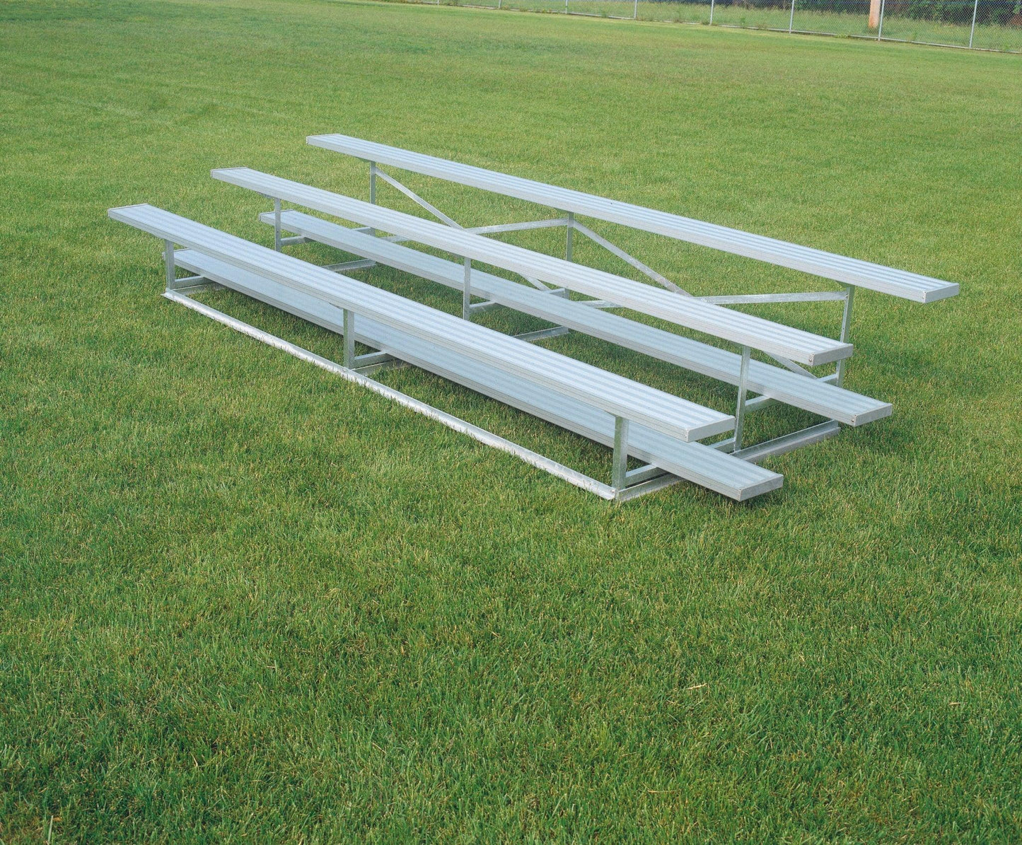 Standard Aluminum Portable Outdoor Bleachers - bisoninc